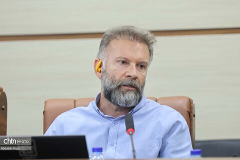 نشست صمیمی با اعضای انجمن‌ها و تشکل‌های مردم‌نهاد استان فارس