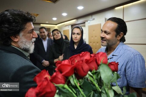نشست صمیمی با اعضای انجمن‌ها و تشکل‌های مردم‌نهاد استان فارس