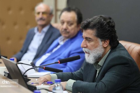 نشست صمیمی با اعضای انجمن‌ها و تشکل‌های مردم‌نهاد استان فارس