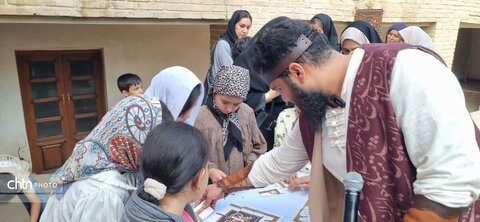 نخستین اتاق فرار شاهنامه‌ای کودکان کشور در آشتیان؛ تلفیق قصه، بازی و میراث فرهنگی برای نسل آینده