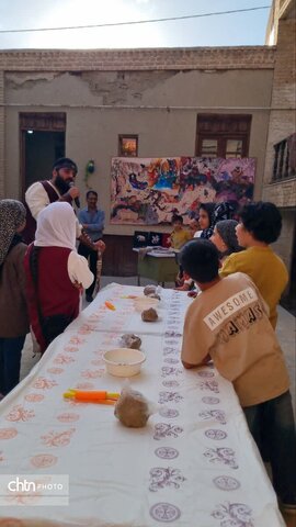 نخستین اتاق فرار شاهنامه‌ای کودکان کشور در آشتیان؛ تلفیق قصه، بازی و میراث فرهنگی برای نسل آینده
