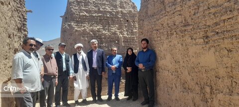 درمیان