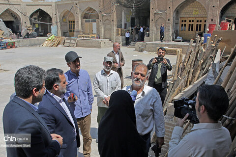 بازدید مسئولان از سرای ملاحسین شهر قم