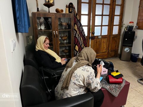 معرق‌کاری؛ هنر کنار هم نشاندن رنگ و نقش