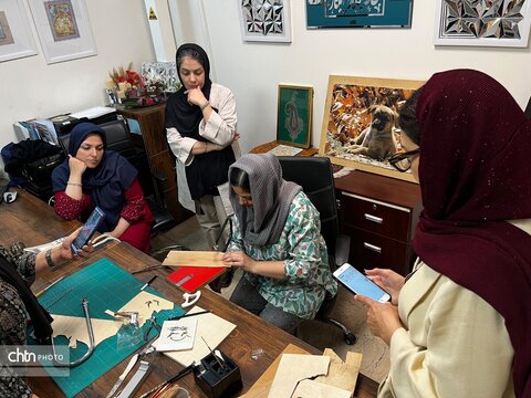 معرق‌کاری؛ هنر کنار هم نشاندن رنگ و نقش