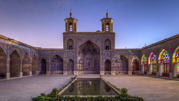مسجد-نصیر-الملک-شیراز.jpg