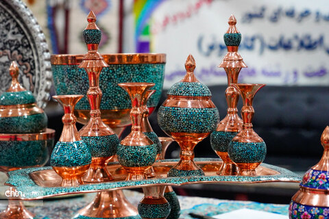گوشه‌ای از زیبایی‌های هجدهمین نمایشگاه سراسری صنایع‌دستی همدان