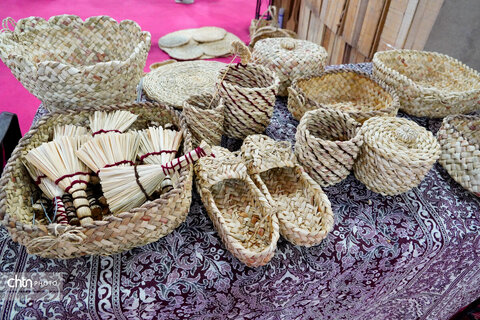 گوشه‌ای از زیبایی‌های هجدهمین نمایشگاه سراسری صنایع‌دستی همدان