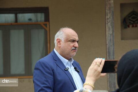 نشست خبری