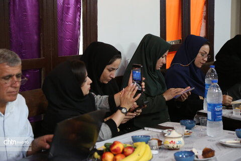 نشست خبری