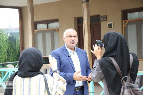 نشست خبری