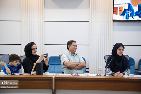 میز تخصصی گردشگری کودک و تقدیر از برگزیدگان فراخوان زیبایی‌های گردشگری خوزستان