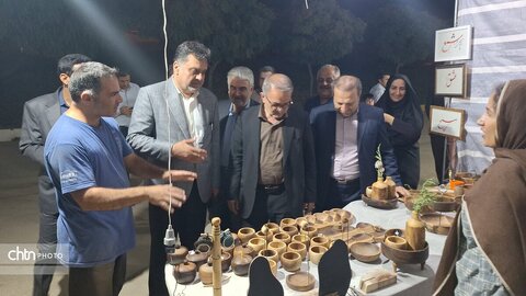 گزارش تصویری از بازدید استاندار کهگیلویه و بویراحمد از ویترین هنر و اصالت دیار زاگرس