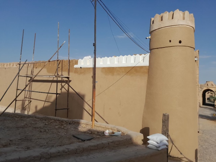 عملیات مرمت و بازسازی چاپارخانه میبد در مسیر حفاظت از میراث‌فرهنگی
