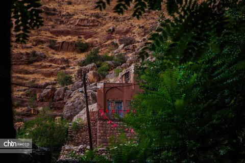 قلعه ماکو؛ شگفتی معماری زیرصخره ای