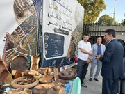 برپایی نمایشگاه مشاغل خانگی فرهنگ و هنر در محل آرامگاه بوعلی سینا