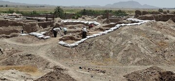 فضاهای معماری قلعه نهبندان در فصل جدید کاوش‌های باستان‌شناسی خواناسازی شد