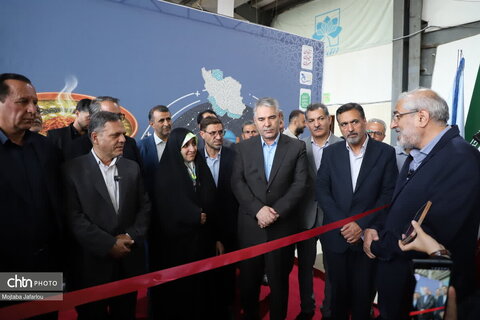 افتتاحیه جشنواره ملی آش ایرانی و نمایشگاه سراسری صنایع دستی و هنرهای سنتی زنجان