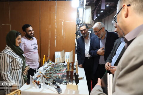 بازدید معاون توسعه مدیریت و منابع و سرپرست معاونت صنایع دستی وزارت از نمایشگاه ملی صنایع دستی زنجان