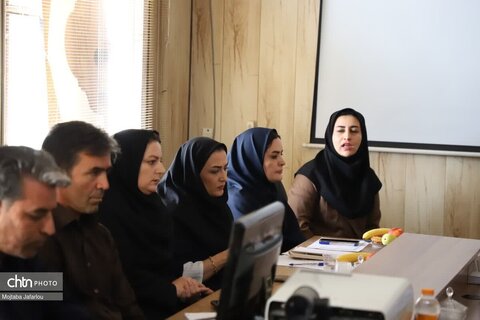 گفت‌وگوی صمیمانه معاون وزیر با کارکنان میراث فرهنگی زنجان؛ تأکید بر نقش کلیدی سرمایه‌های انسانی در ارتقای خدمات