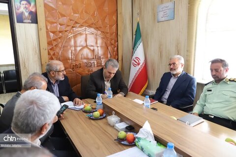 گفت‌وگوی صمیمانه معاون وزیر با کارکنان میراث فرهنگی زنجان؛ تأکید بر نقش کلیدی سرمایه‌های انسانی در ارتقای خدمات