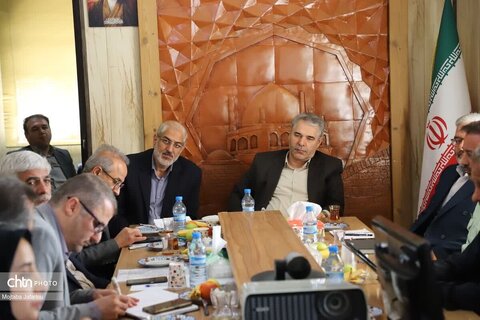 گفت‌وگوی صمیمانه معاون وزیر با کارکنان میراث فرهنگی زنجان؛ تأکید بر نقش کلیدی سرمایه‌های انسانی در ارتقای خدمات