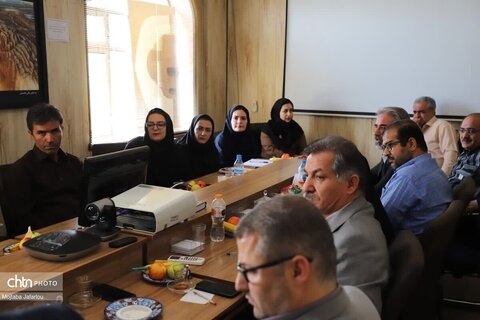 گفت‌وگوی صمیمانه معاون وزیر با کارکنان میراث فرهنگی زنجان؛ تأکید بر نقش کلیدی سرمایه‌های انسانی در ارتقای خدمات