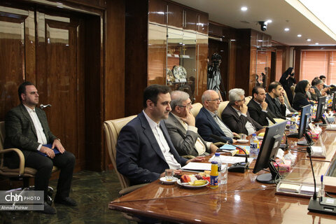 آیین امضای شیوه‌نامه اجرای فعالیت‌های گردشگری در منابع و تاسیسات آبی