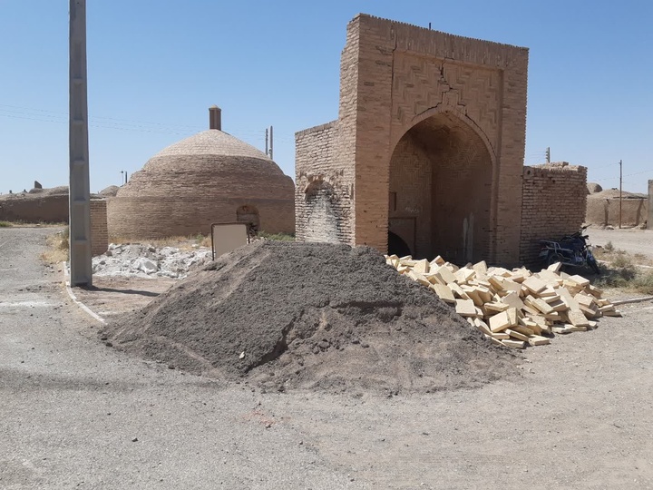 مرمت آب انبار تاریخی روستای بسطاق آغاز شد