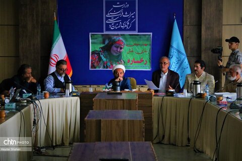 جلسه بررسی سریال رخساره با حضور عوامل اجرایی با محتوای طبیعت، فرهنگ و گردشگری در اداره‌کل میراث‌فرهنگی مازندران برگزار شد