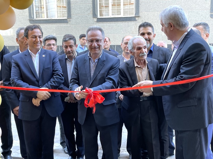 افتتاح و بهره‌برداری از هتل آپارتمان در تبریز با حضور معاون گردشگری کشور/ ایجاد ۱۲ فرصت شغلی با سرمایه‌گذاری ۳۰۰ میلیارد تومانی