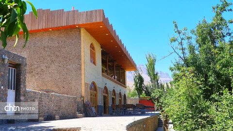 بهره‌برداری از اقامتگاه بوم‌گردی خواجه سالار منشاد در مهریز با سرمایه‌گذاری ۲۰۰ میلیارد تومانی