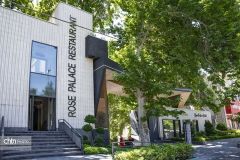 هتل قصر رز، اولین هتل پنج ستاره استان البرز