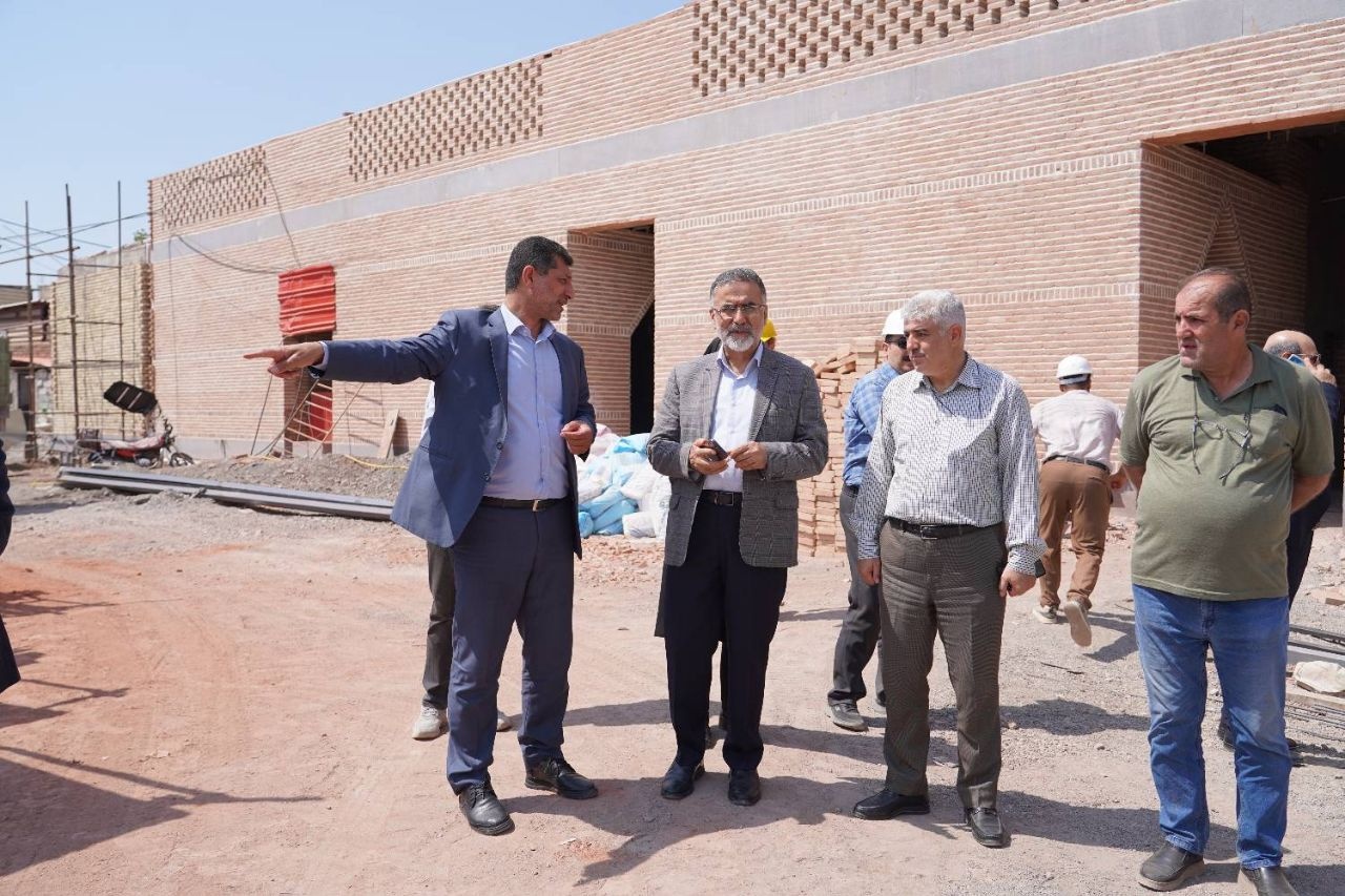 عزم ملی برای تکمیل پروژه فرهنگی‌تاریخی «شمس تبریزی» در خوی؛ گامی به سوی جهانی شدن این شهر/ تجلی وصیت‌نامه استاد نادر اردلان در پروژه فرهنگی‌تاریخی شمس تبریزی