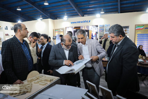 آغاز به کار غرفه اداره‌کل میراث‌فرهنگی خوزستان در نمایشگاه هفته دولت