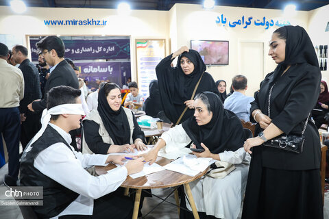 آغاز به کار غرفه اداره‌کل میراث‌فرهنگی خوزستان در نمایشگاه هفته دولت