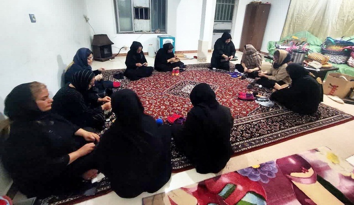 دوره رایگان گیوه‌بافی در قصرشیرین به ایستگاه پایانی رسید