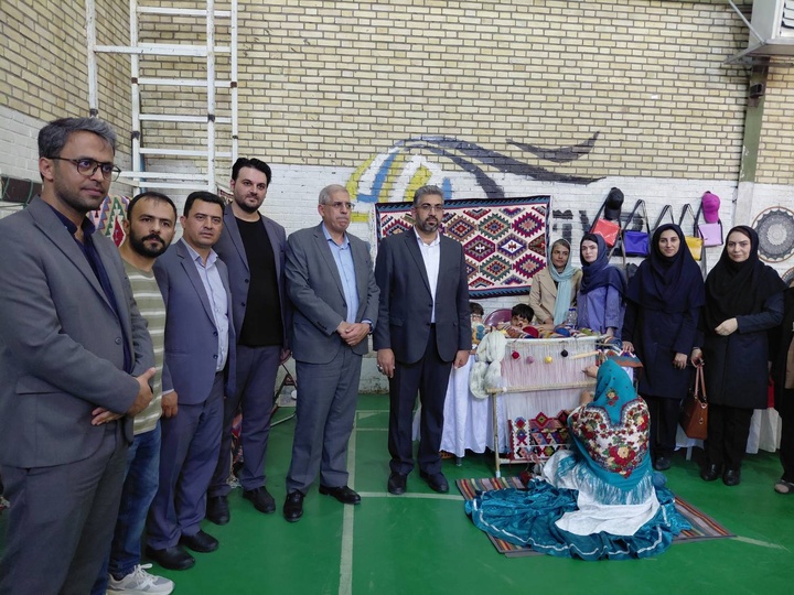 برگزاری نمایشگاه صنایع‌دستی بانوان کارآفرین شهر قدس