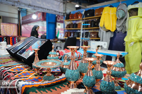 قاب‌هایی از شب دوم غرفه میراث‌فرهنگی خوزستان در نمایشگاه هفته دولت اهواز