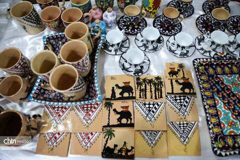 قاب‌هایی از شب دوم غرفه میراث‌فرهنگی خوزستان در نمایشگاه هفته دولت اهواز