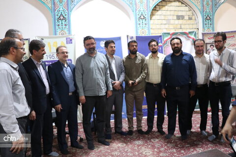 برگزاری میز خدمت ادارات در مصلی بزرگ امام خمینی شهر اراک