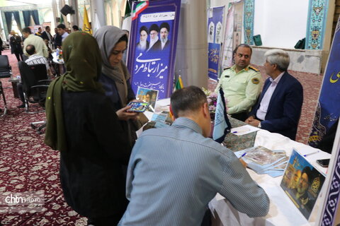 برگزاری میز خدمت ادارات در مصلی بزرگ امام خمینی شهر اراک