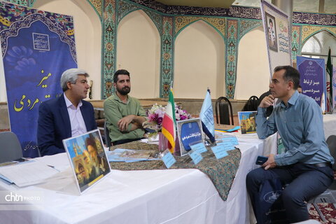 برگزاری میز خدمت ادارات در مصلی بزرگ امام خمینی شهر اراک
