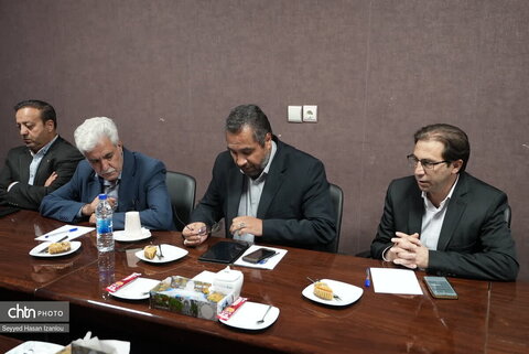 بازدید دکتر ندائی  از اداره کل خراسان رضوی و گفت‌وگوی صمیمانه با کارکنان میراث فرهنگی،گردشگری و صنایع دستی استان