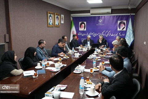 بازدید دکتر ندائی  از اداره کل خراسان رضوی و گفت‌وگوی صمیمانه با کارکنان میراث فرهنگی،گردشگری و صنایع دستی استان