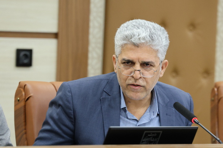 تأکید معاون گردشگری فارس بر تقویت تشکلهای حرفهای و مشارکت در انتخابات انجمن راهنمایان