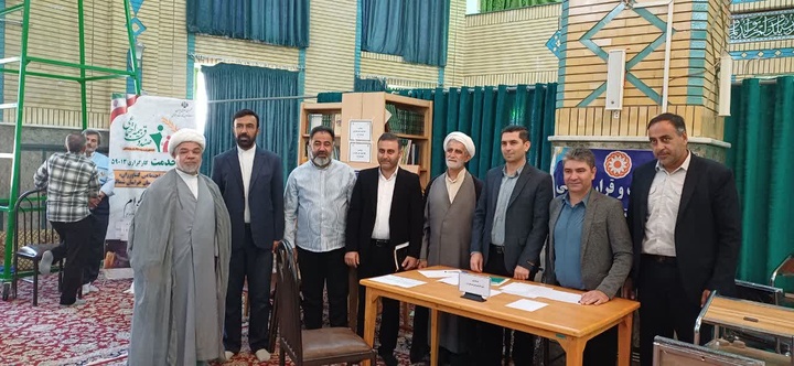 برپایی میز خدمت میراث‌فرهنگی در نماز جمعه شهرستان گرمه