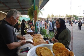 عطر اصالت و طعم نان فتیر در چهارمین جشنواره ملی بادام قوشچی