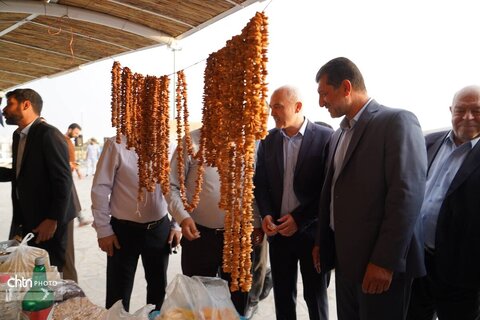 عطر اصالت و طعم نان فتیر در چهارمین جشنواره ملی بادام قوشچی