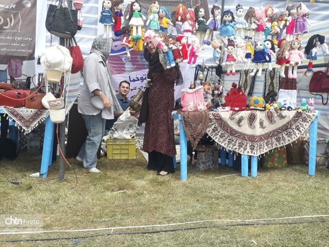 اسقبال بی‌نظیر گردشگران از سومین رویداد گردشگری چمن متحرک چملی گول تکاب